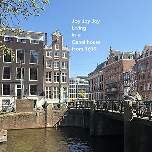 Two Bedroom Apartment In Historic Canalhouse From 1618 - City Centre